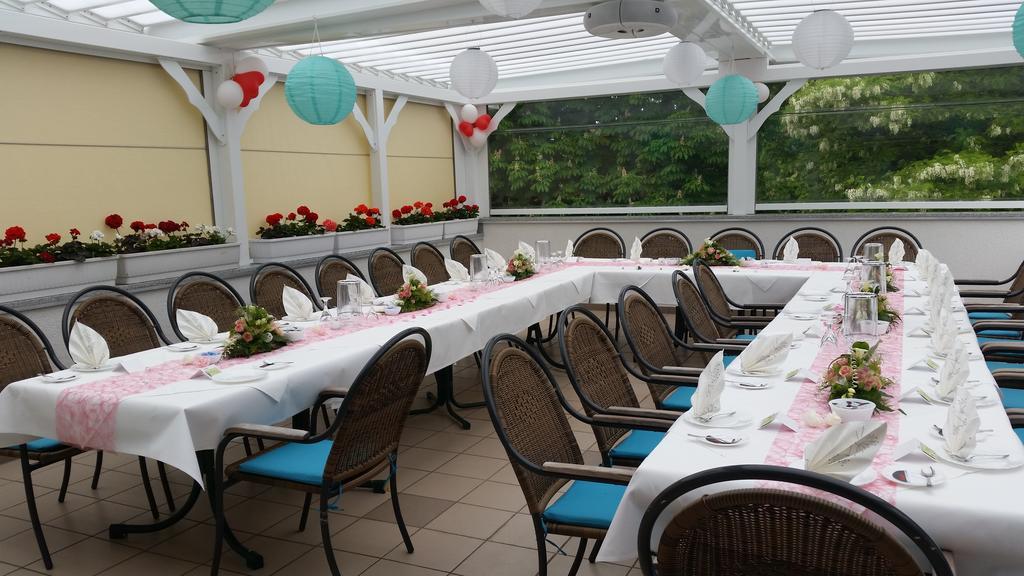 Hotel & Restaurant Park Cafe Isa Ерфурт Екстер'єр фото